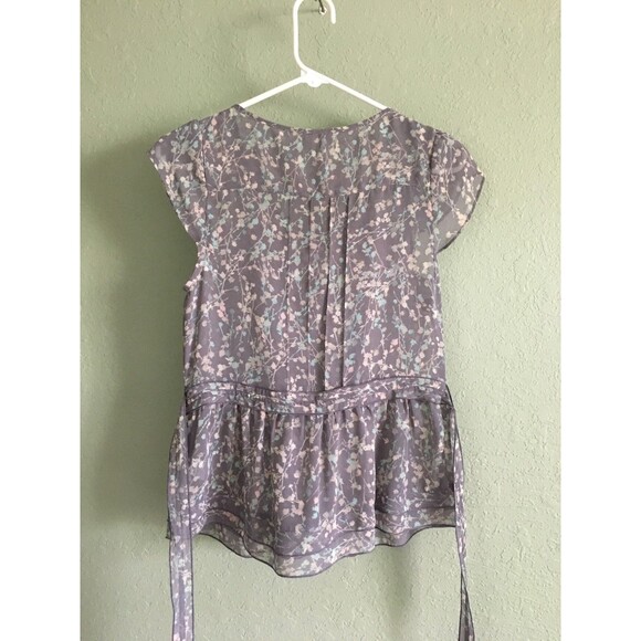 LC Lauren Conrad Sheer Women's Blouse Size S Gray Floral Sleeveless Ruffle - Picture 3 of 7